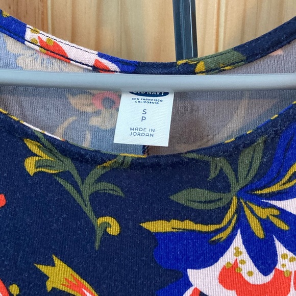 Long sleeve, cotton dress - Picture 2 of 3